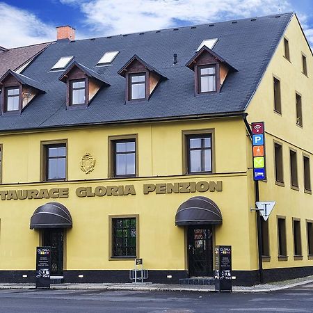Penzion, Restaurant Gloria Chrastava المظهر الخارجي الصورة